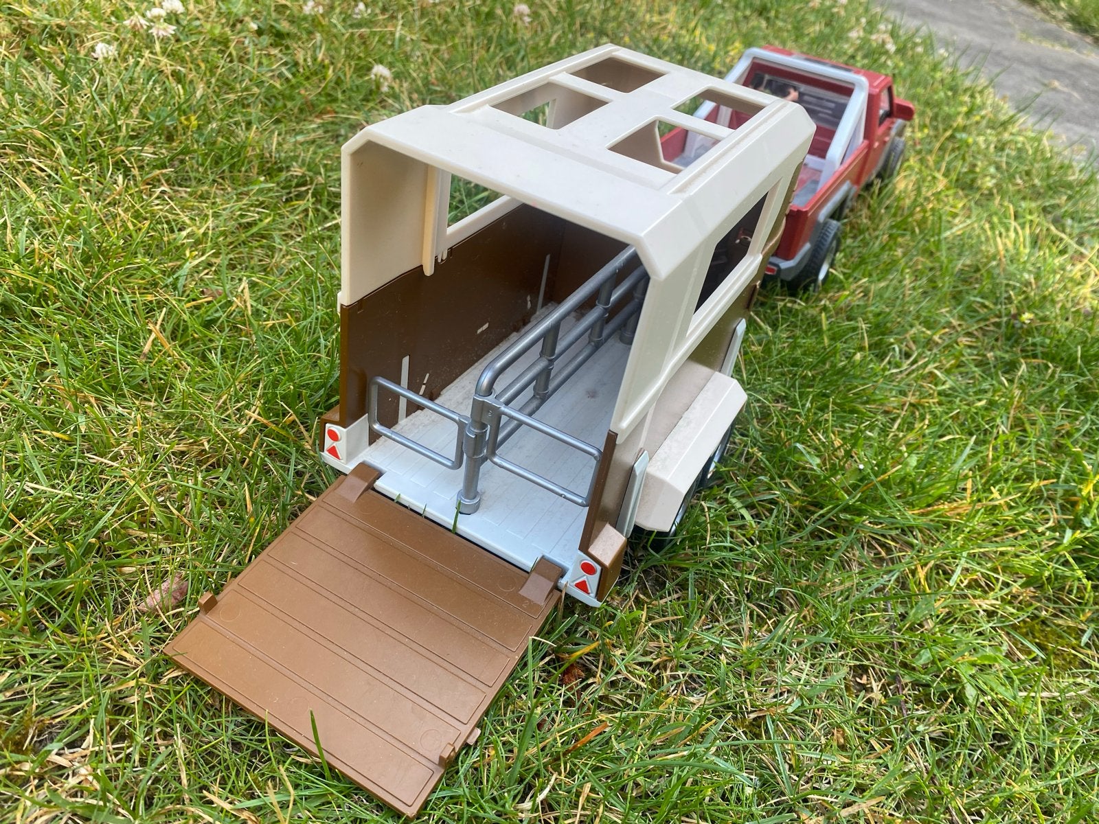 Schleich pick-up truck met paardentrailer, Ophalen, Gebruikt