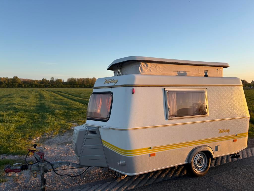 Eriba Touring Puck L 2001, Caravans en Kamperen, Caravans, Standaardzit, Tot en met 2, Particulier, Lengtebed