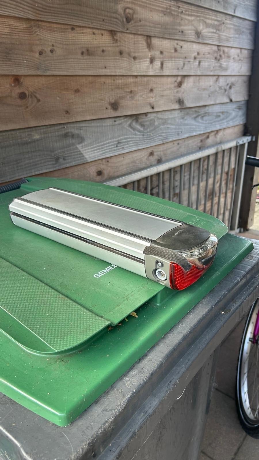 Gazelle E-bike Accu met Bedrading, Display en Koplamp, Fietsen en Brommers, Zo goed als nieuw