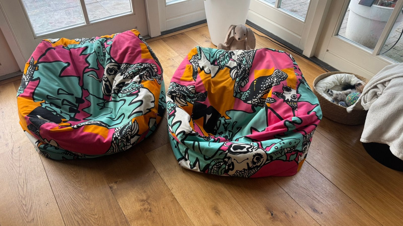2 kinder zitzakken, Huis en Inrichting, Ophalen, Zo goed als nieuw