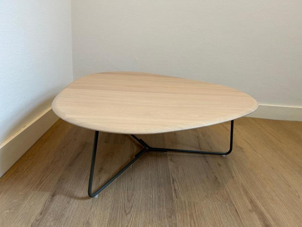 Pode Tripod salontafel - Gloednieuw, Huis en Inrichting, Tafels | Salontafels, Ophalen, 50 tot 100 cm, Nieuw, 50 tot 100 cm