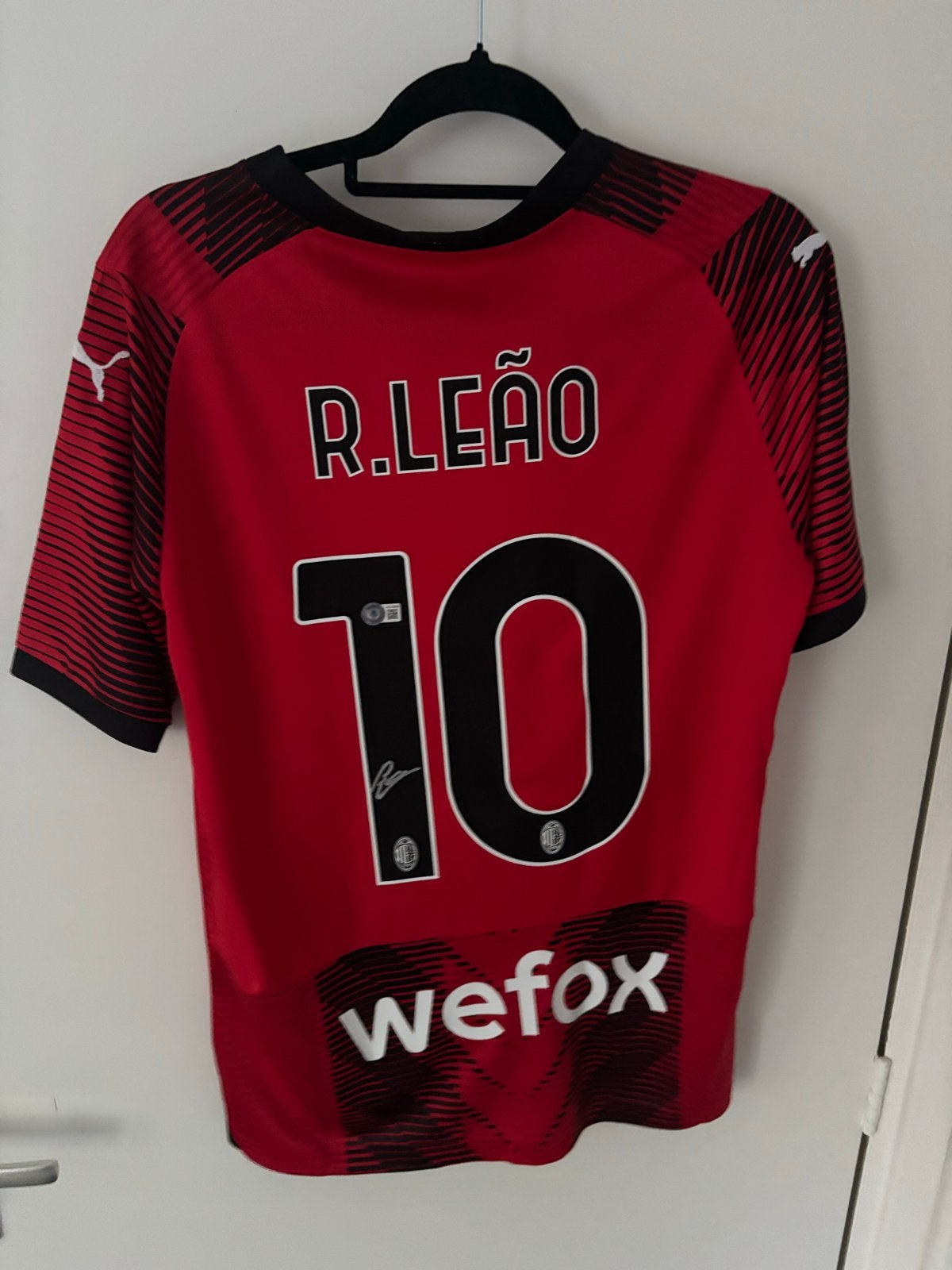 Gesigneerd Leão AC Milan shirt - Beckett CAO, Maat M, Ophalen of Verzenden, Zo goed als nieuw, Shirt