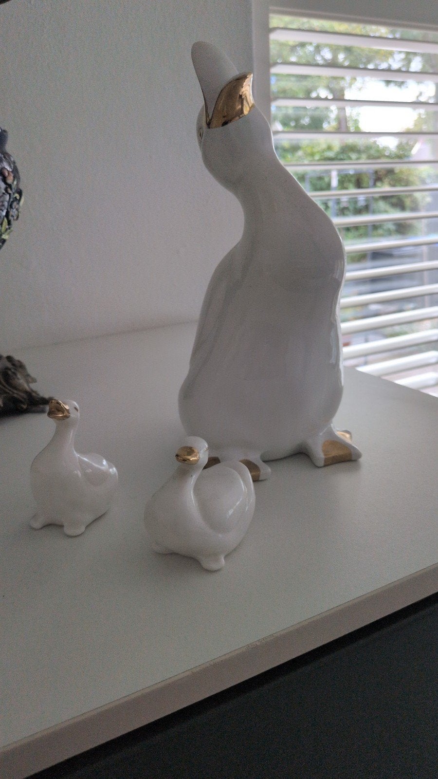 Grote witte eend met twee kleintjes - Aardewerk curiosa, Antiek en Kunst, Ophalen of Verzenden