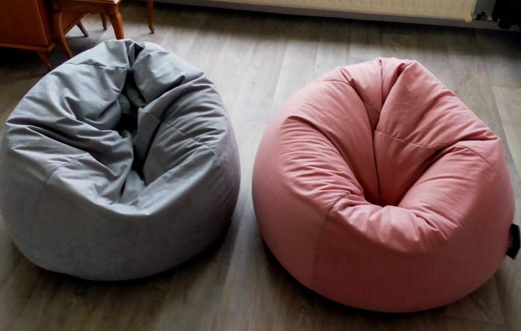 Zitzak twee stuks roze/grijs, Huis en Inrichting, Ophalen, Zo goed als nieuw, Grijs, Zitzak