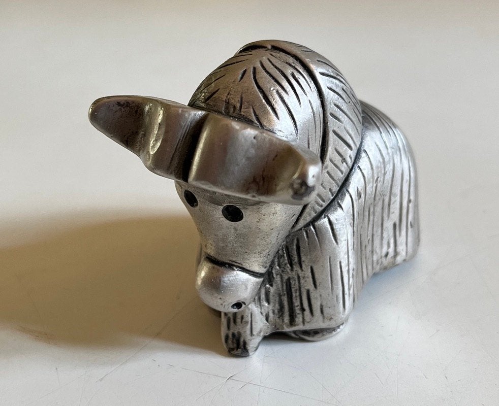 Klein beeldje Stier, Ophalen of Verzenden, Zo goed als nieuw