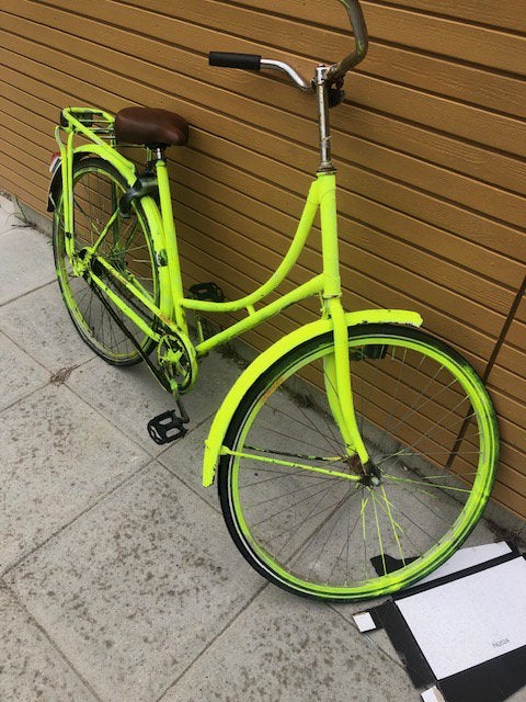 Gele Dames fiets 28 inch lekke binnen achterband. € 20, 56 cm of meer, Ophalen, Gebruikt