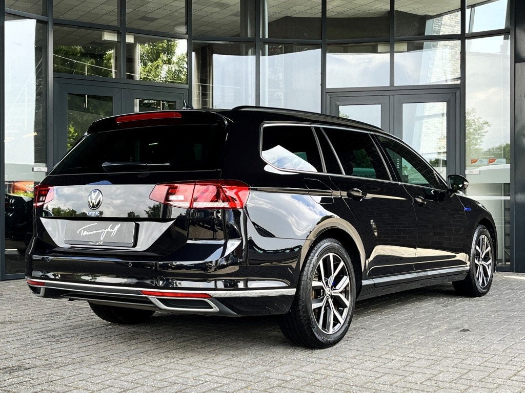 Volkswagen PASSAT VARIANT 1.4 TSI PHEV GTE VIRTU. - LEDER -, Auto's, Gebruikt, Overige modellen, 4 cilinders, Zwart