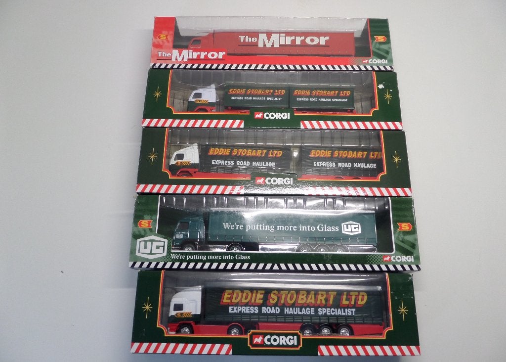 Corgi Trucks Trailers Volvo EDDIE STOBART  5 stuks in doos, Ophalen of Verzenden, Zo goed als nieuw, Bus of Vrachtwagen