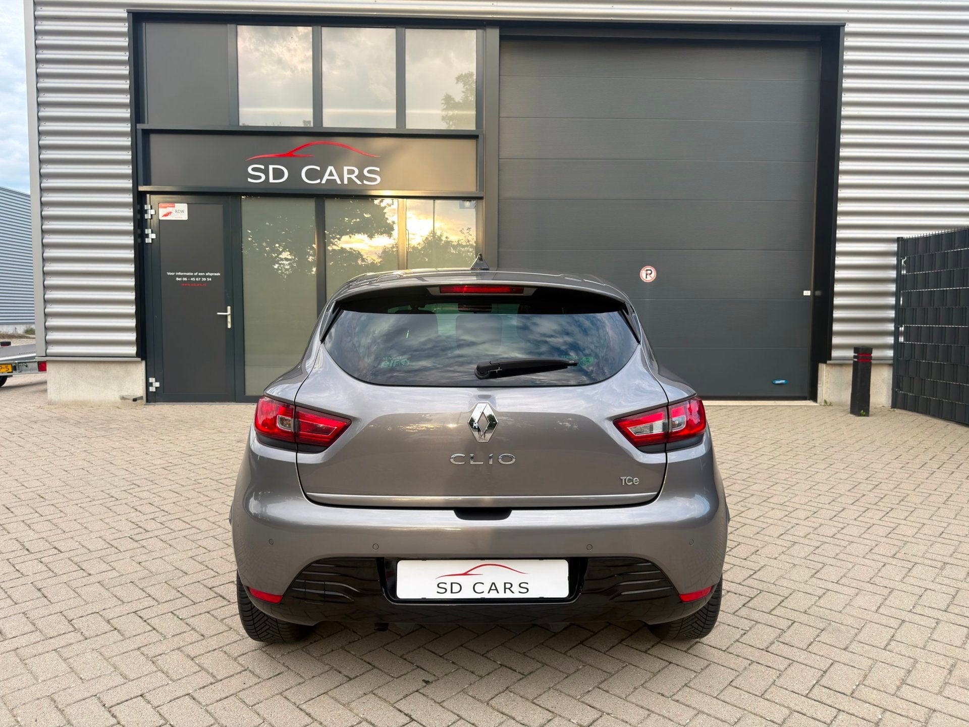Foto 5 van Renault Clio 0.9 TCe ECO Night&Day|Airco|Navi|Cruise|APK nw