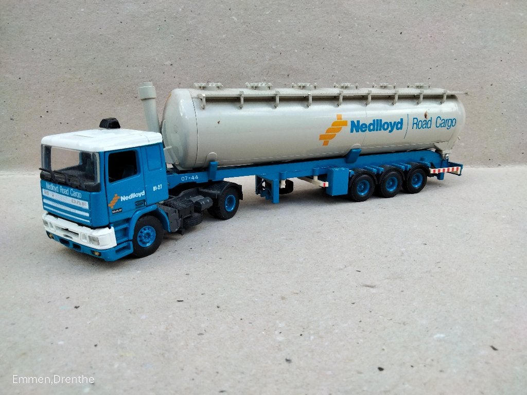TEKNO = DAF 85  NEDLLOYD RAOS CARGO, Ophalen of Verzenden, Gebruikt, Bus of Vrachtwagen, Tekno