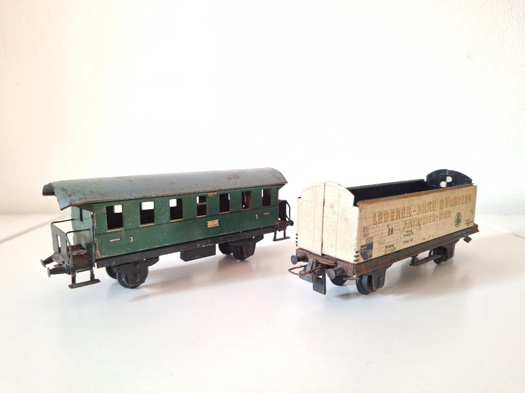 Trix Express – goederenwagon / Personenwagon, Hobby en Vrije tijd, Modeltreinen | H0, Gebruikt, Gelijkstroom, Trix, Wagon