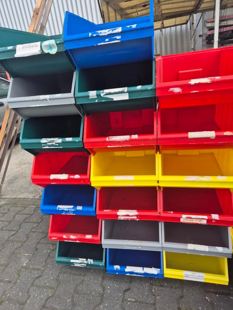 20x Overtoom magazijnbakken 50x30x20cm - Diverse kleuren, Ophalen, Overtoom, Onbekend, Onbekend