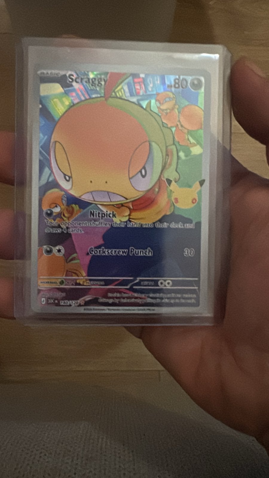 Scraggy Pokémon Kaart - 30th celebration, Ophalen of Verzenden, Zo goed als nieuw, Losse kaart, Foil