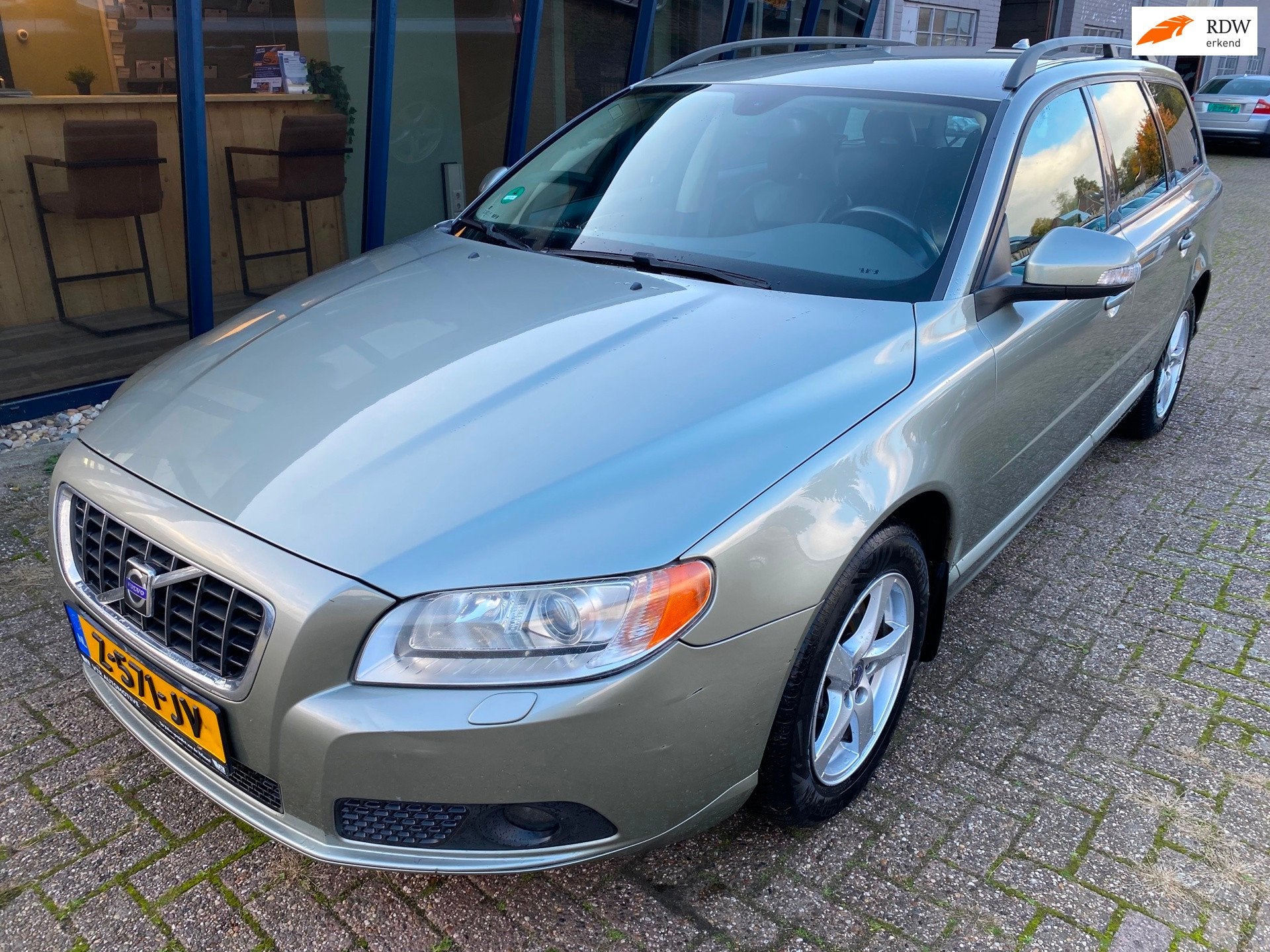 Volvo V70