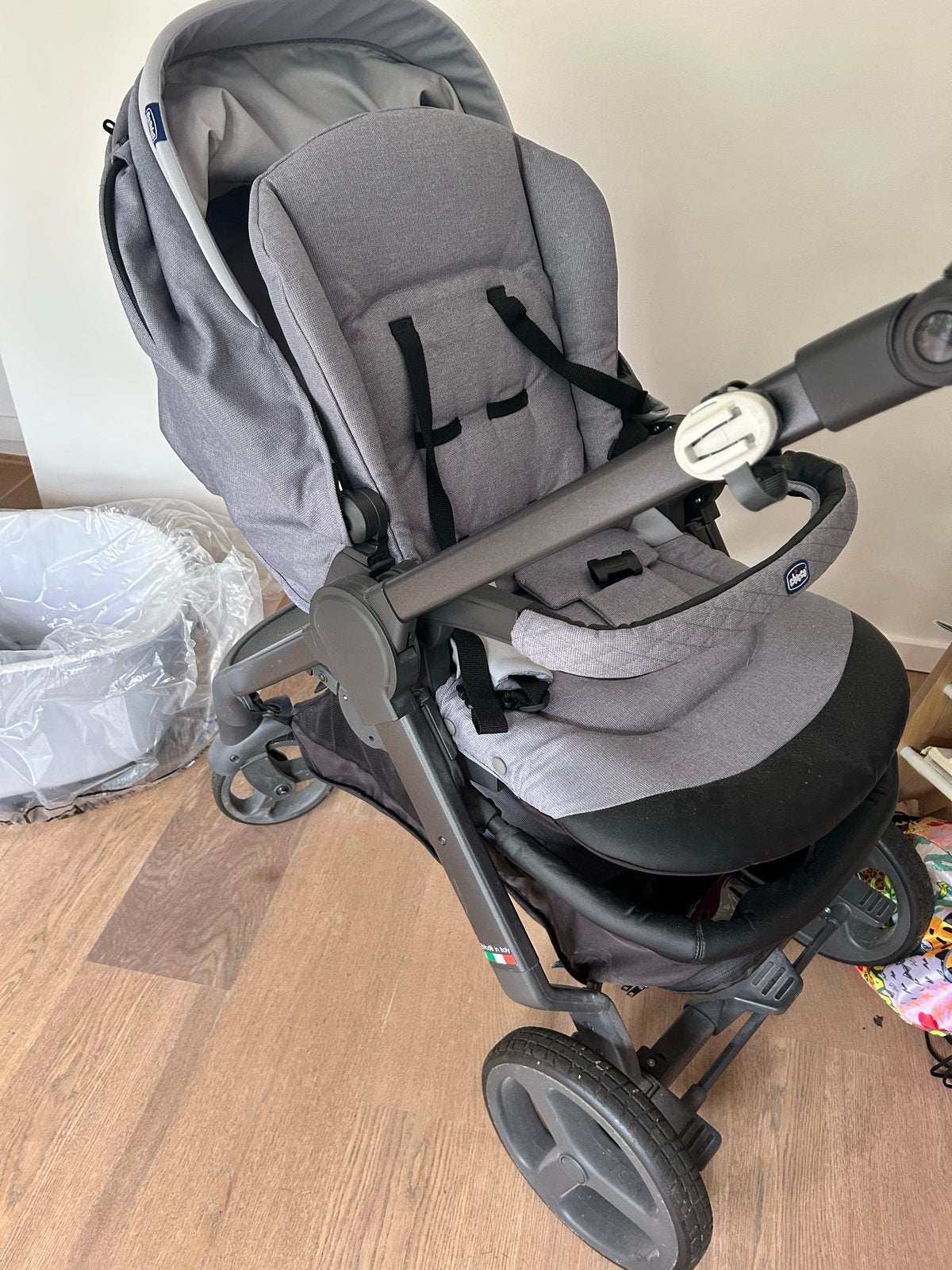 Chicco Combiwagen met reiswieg - Zo goed als nieuw, Overige merken, Ophalen of Verzenden, Zo goed als nieuw, Combiwagen