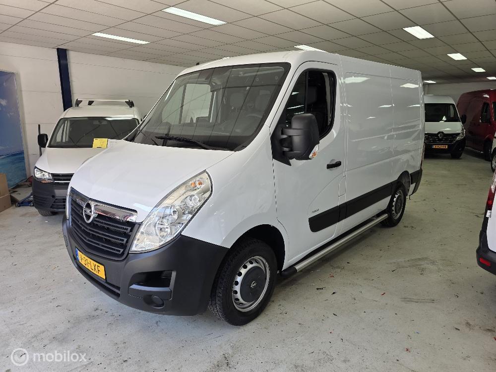 Opel Movano 2.3 CDTI BiTurbo L1H1 Airco trekhaak MARGE, Auto's, 13 km/l, Gebruikt, Euro 6, 4 cilinders
