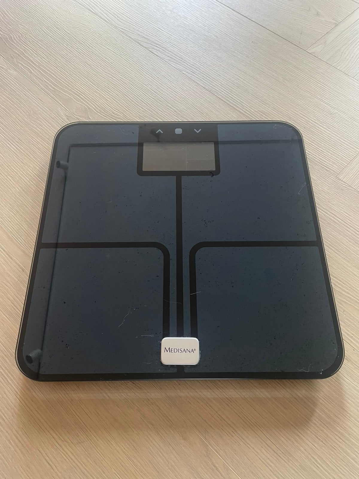 Medisana smart weegschaal met Bluetooth, Witgoed en Apparatuur, Weegschalen, Zo goed als nieuw, Digitaal, Personenweegschaal, 1 tot 500 gram