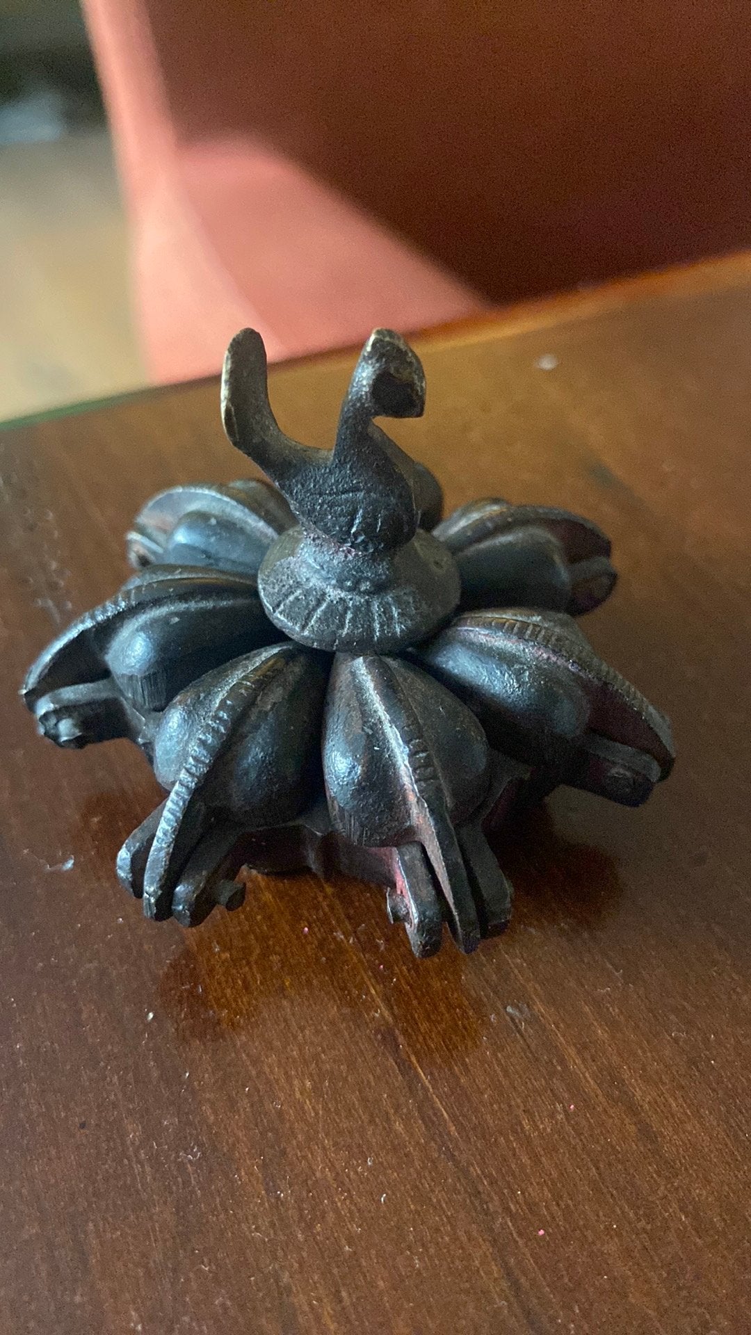 antieke bronzen Indiase Kumkum  voor poeder of kruiden, Antiek en Kunst, Ophalen, Brons