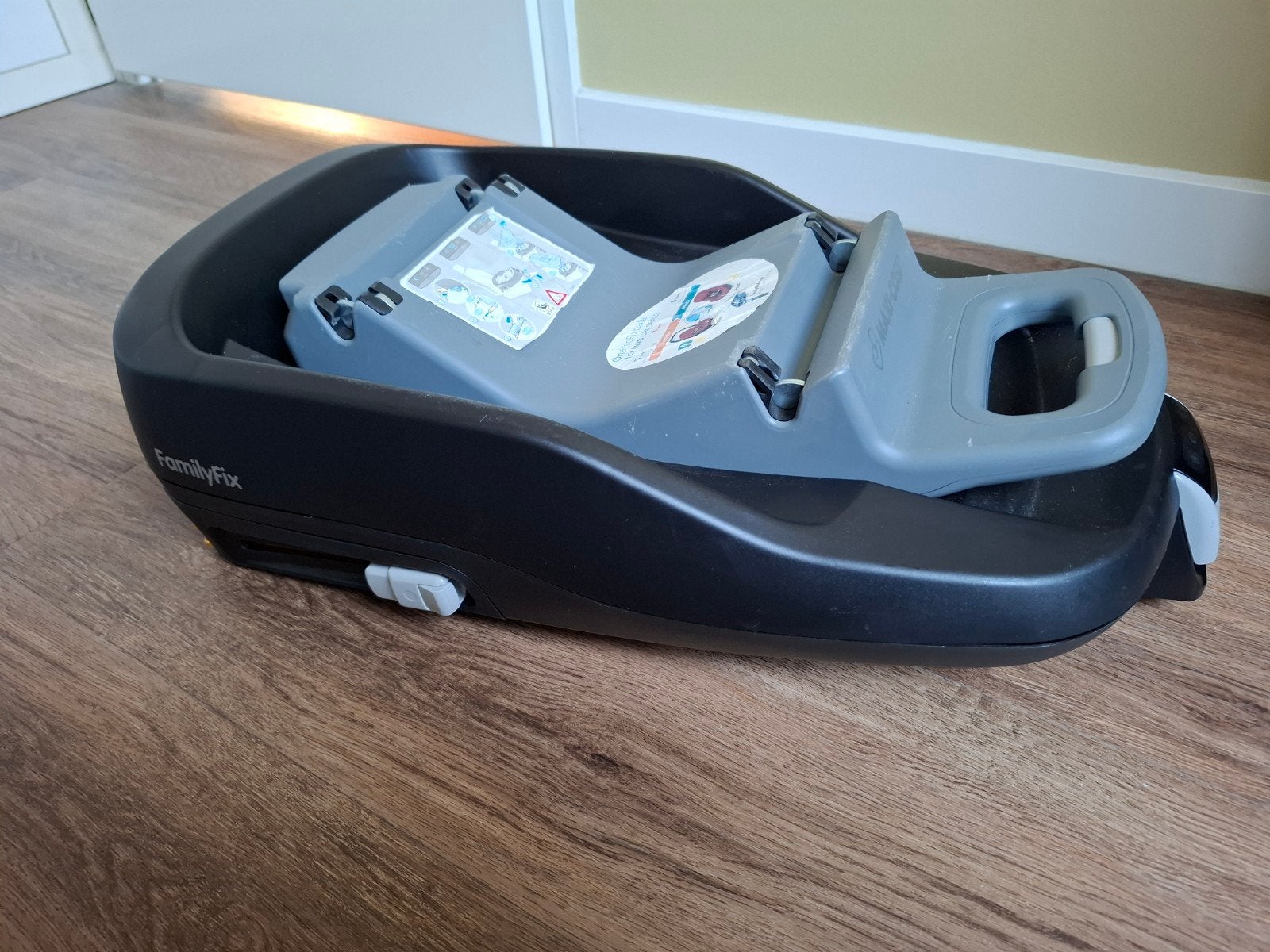 Maxi-Cosi FamilyFix Base (Isofix) – Voor Pebble & Pearl, Kinderen en Baby's, Ophalen, Gebruikt, 9 t/m 18 kg, Isofix