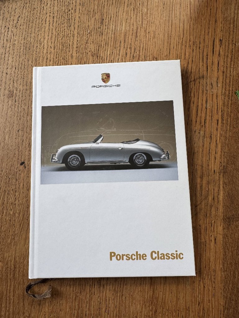 Porsche Classic brochure 2011, Ophalen of Verzenden, Zo goed als nieuw, Porsche