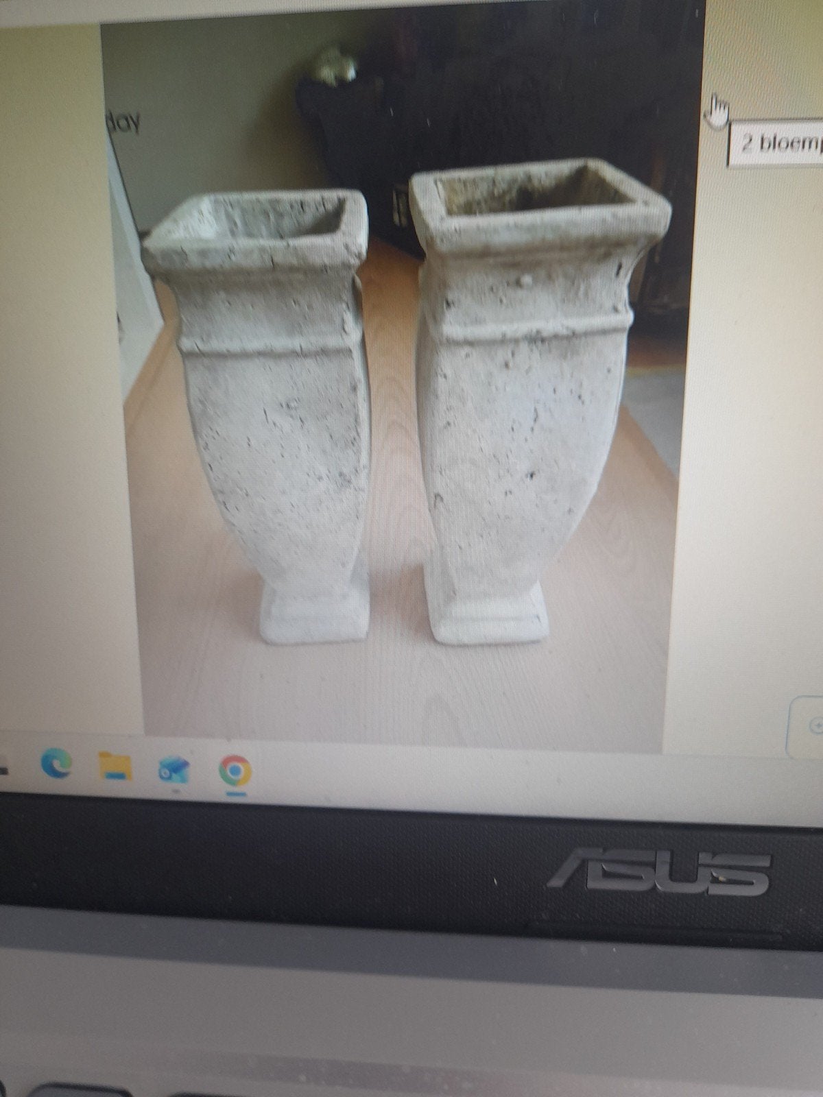 2 Bloempotten, Steen, Gebruikt, Vierkant, Ophalen of Verzenden