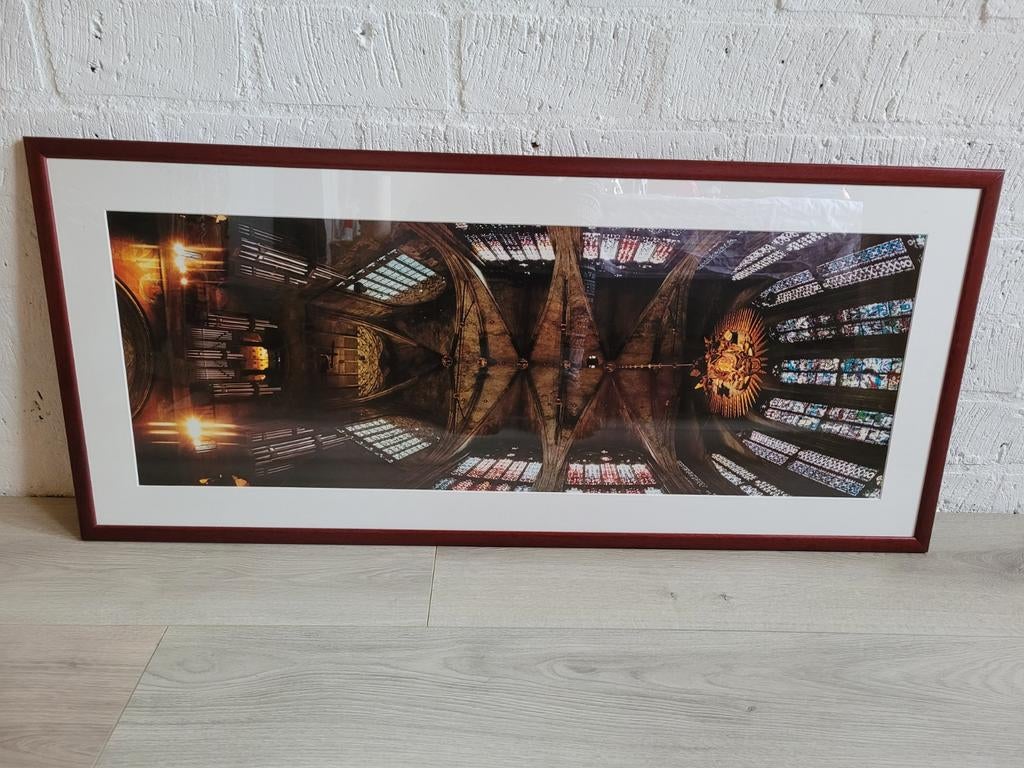 Ingelijste foto van kerk bijzonder tafereel, Ophalen, 50 tot 75 cm, Zo goed als nieuw, 100 tot 125 cm