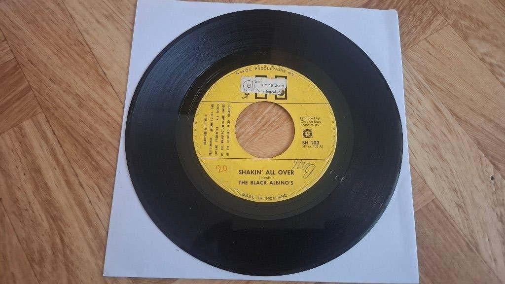 Single - The Black Albino's - Shakin' All Over (Indo-Rock), Cd's en Dvd's, Vinyl Singles, Gebruikt, 7 inch, Ophalen of Verzenden