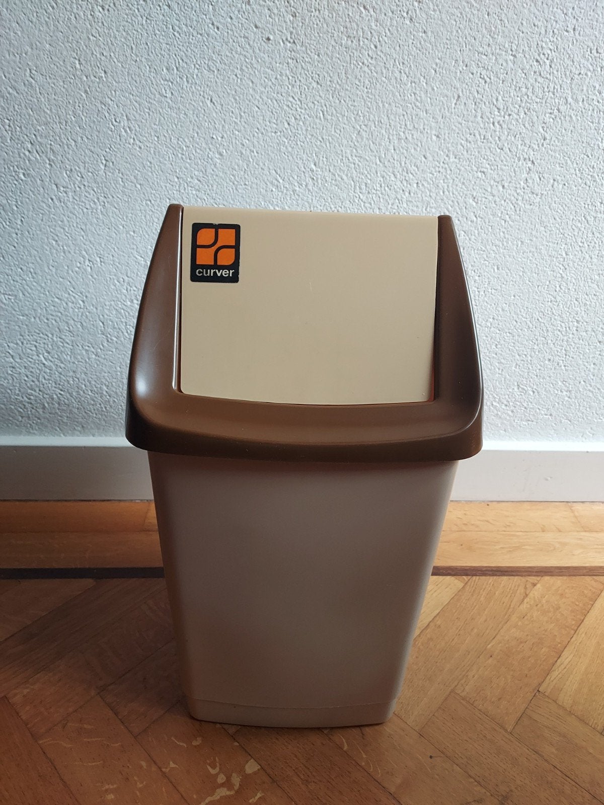 Vintage Curver Prullenbak - Beige/Bruin - 53.5 cm hoog, 50 – 75, Kunststof, Gebruikt, 40 liter of meer