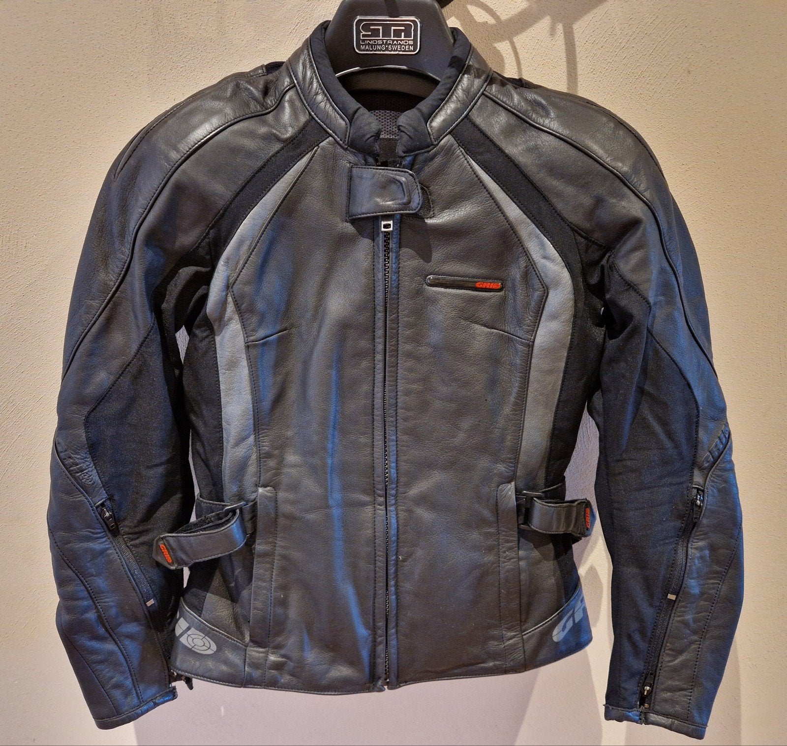 Zeer nette leren dames motorpak Grid maat 36/38, Combipak, Ophalen of Verzenden, GRID, Dames