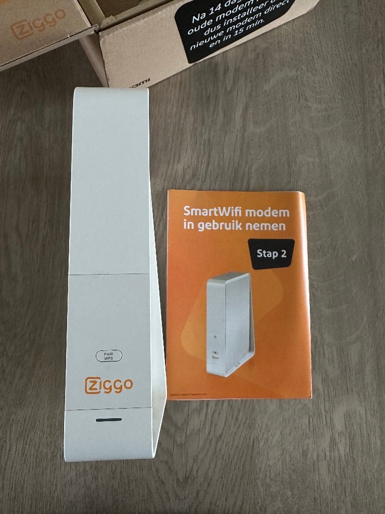 Ziggo smart wifi modem TG2492LG-ZG, Computers en Software, Routers en Modems, Ophalen, Gebruikt, Router met modem, Ziggo