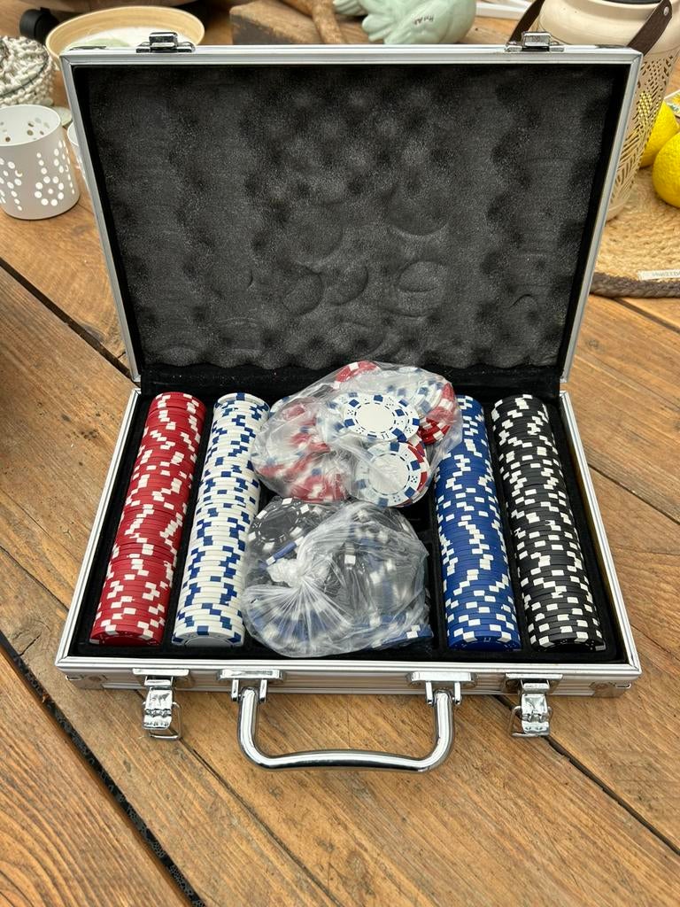 Pokerkoffer met fisches, Hobby en Vrije tijd, Ophalen of Verzenden, Gebruikt