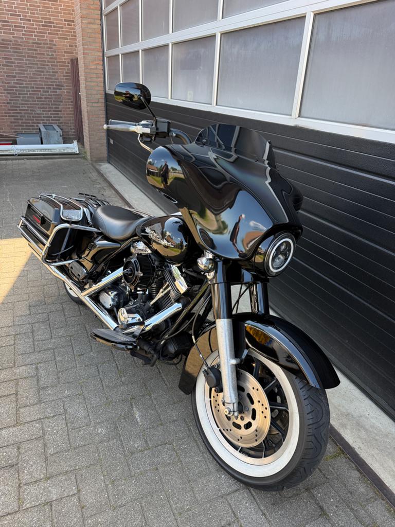 Harley davidson electra glide classic, Motoren, Motoren | Harley-Davidson, Bedrijf, Toermotor