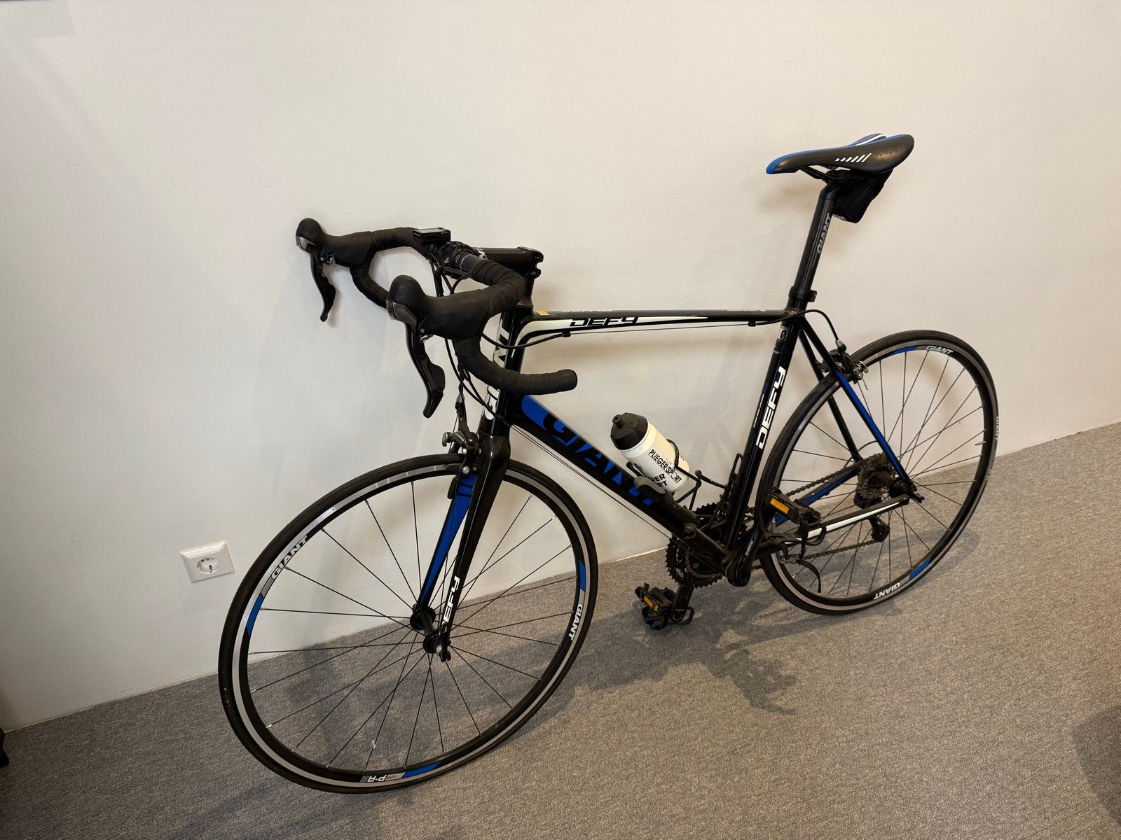 Giant Defy racefiets- Ultegra remmen, zo goed als nieuw, Ophalen, Velgrem, Aluminium, Giant