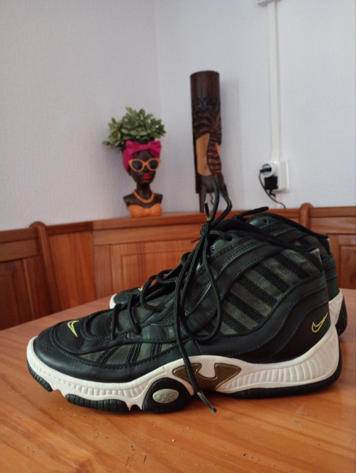 Nike Air Y2  erg nette staat , maat 40,5 ., Ophalen of Verzenden, Zo goed als nieuw, Overige kleuren