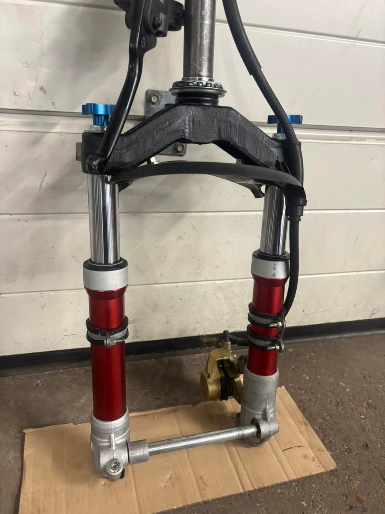 Malossi F32S vork (Gilera Runner) plug & play, Fietsen en Brommers, Brommeronderdelen | Scooters, Ophalen of Verzenden, Zo goed als nieuw