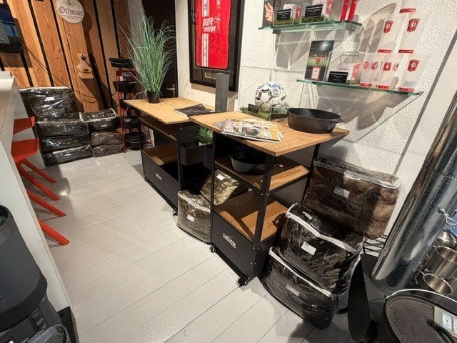 SHOWROOMMODEL | Le Maître Bartafel, Ophalen, Nieuw, Vierkant, Metaal