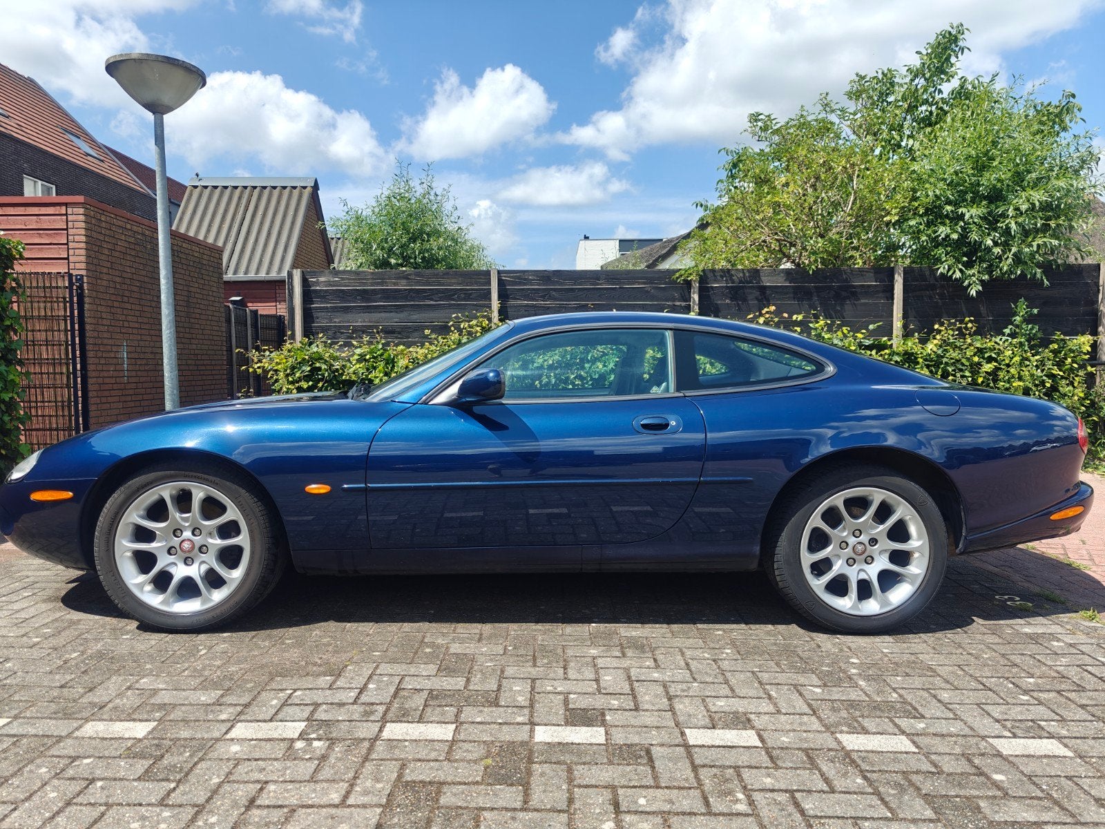 Jaguar XK 4.0 Supercharger Coupe 2000 Blauw, foto 3