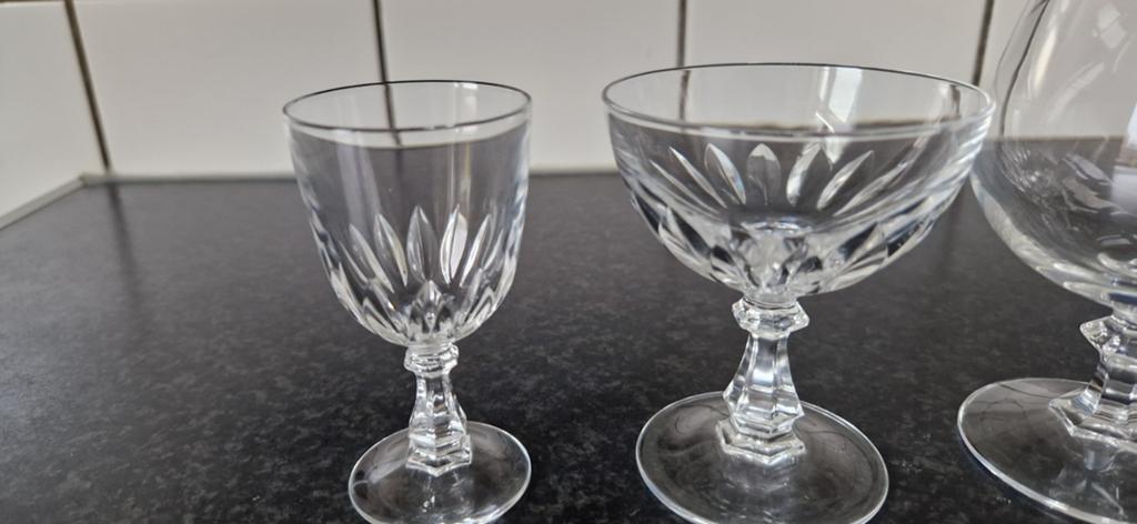 Kristal D'arque glasservies, Ophalen