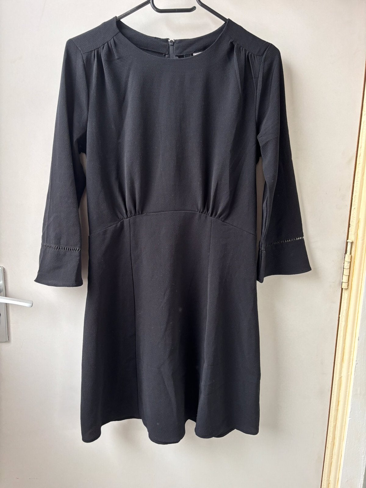 Zwarte jurk H&M maat 36, Zwart, Ophalen of Verzenden, Zo goed als nieuw, Maat 36 (S)