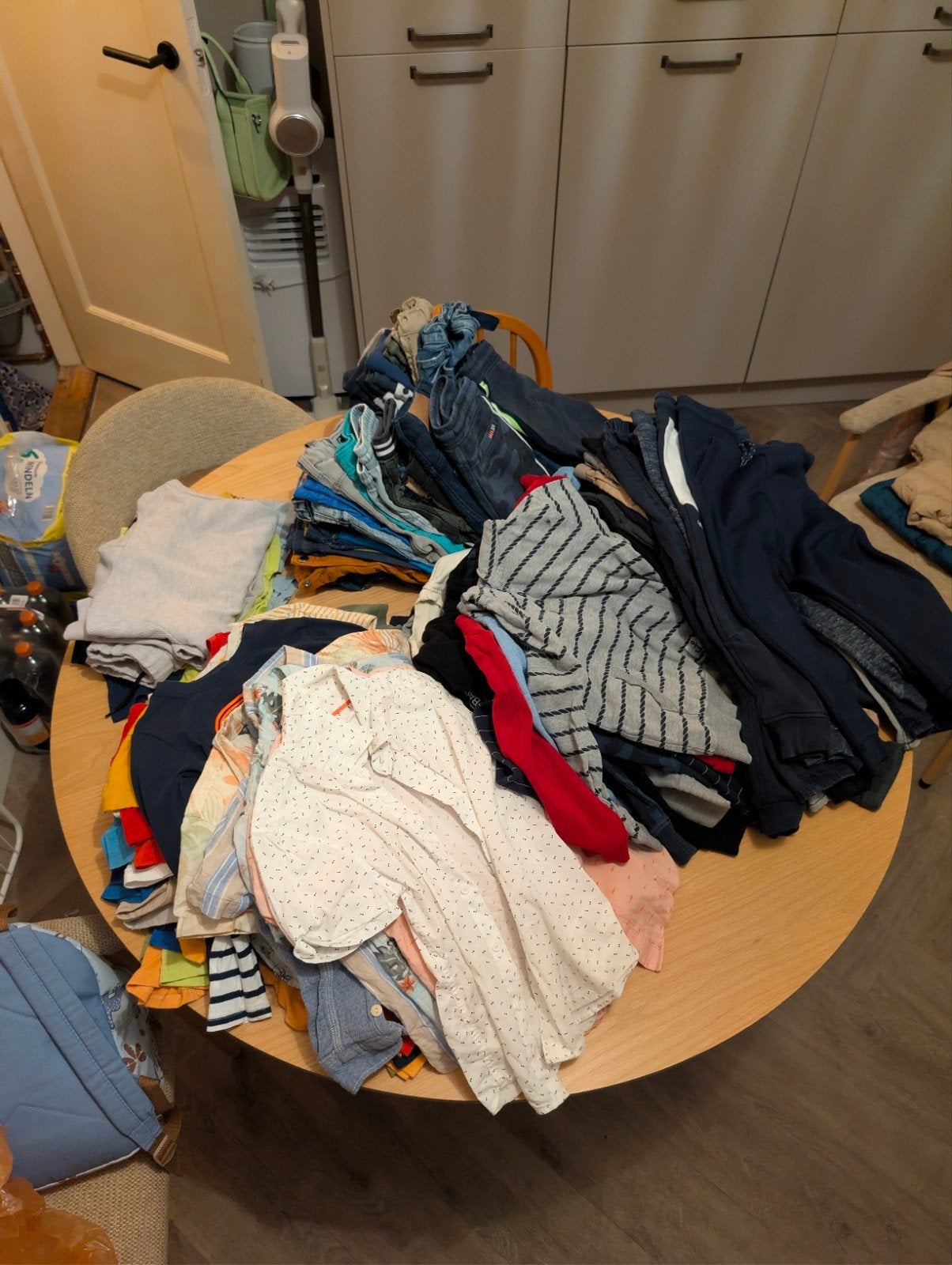 GROOT kledingpakket jongen 93-110, Ophalen of Verzenden, Gebruikt