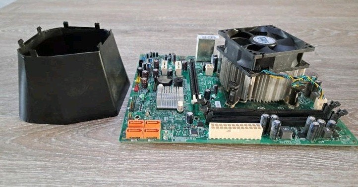 MSI MS-7708 VER:1.2 Moederbord met Intel CPU en koeler, Computers en Software, Gebruikt, LGA1156, DDR3, Ophalen of Verzenden
