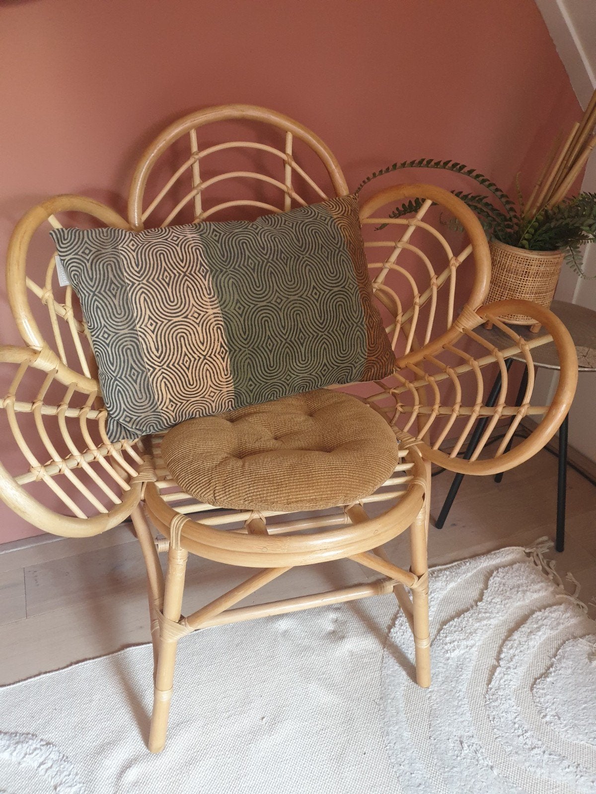 Unieke rotan bloemstoel - Bohemian stijl (Nieuwstaat), Bohemian, Natuurlijk, Speels, Overige kleuren, Riet of Rotan, Ophalen of Verzenden