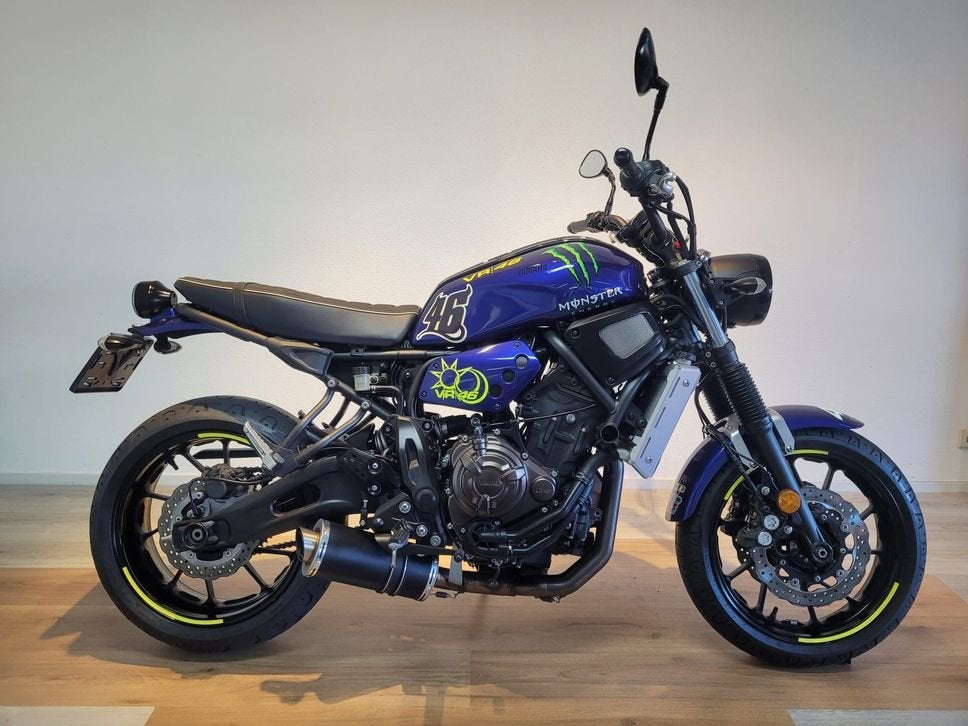 YAMAHA XSR 700 ABS (bj 2016), Motoren, 2 cilinders, Motorrijbewijs A, Bedrijf, Onbekend