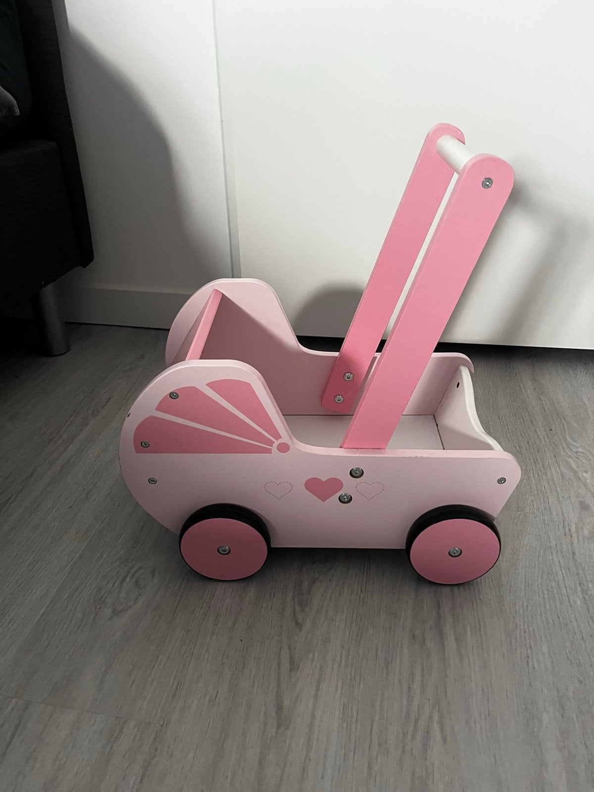Roze houten poppenwagen / loopwagen voor kinderen, Ophalen, Gebruikt, Duw- of Trekspeelgoed