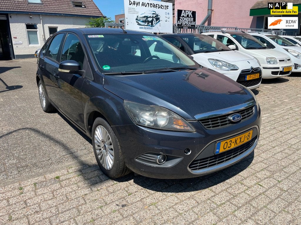 Ford Focus 1.8 Limited, Trekhaak, Navi, Climate/Cruise contr, Auto's, Euro 5, Gebruikt, Zwart, 4 cilinders