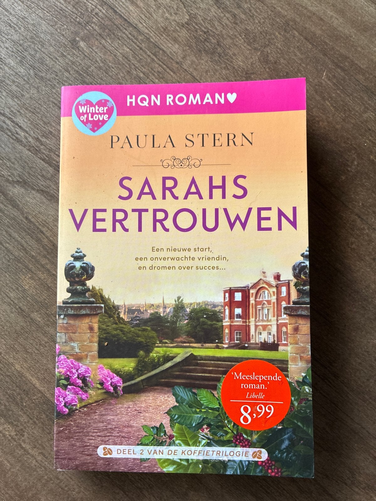 Sarahs Vertrouwen - Paula Stern (HQN Roman), Ophalen of Verzenden, Zo goed als nieuw, Europa overig