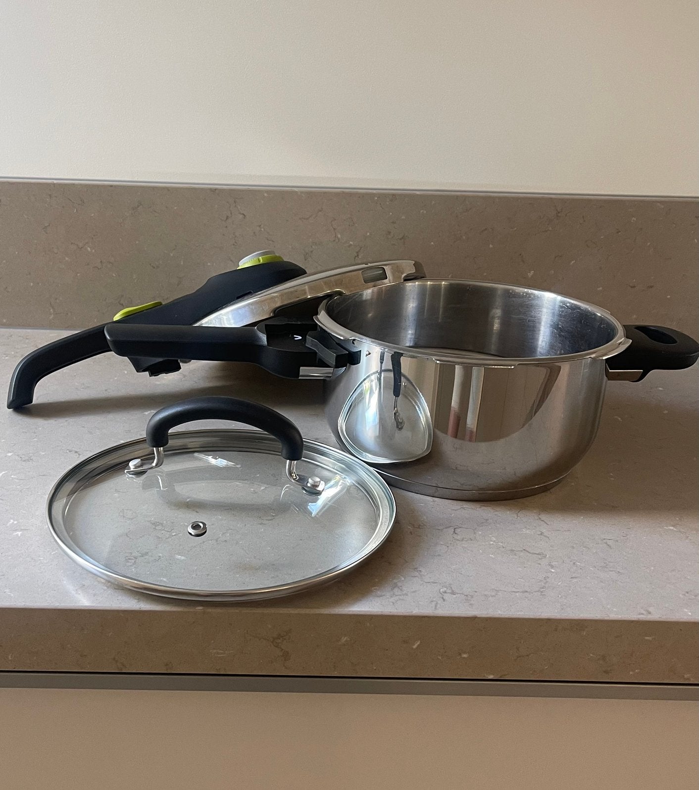 Tefal snelkookpan, 1-2 persoons., Huis en Inrichting, Keuken | Potten en Pannen, Ophalen of Verzenden, Zo goed als nieuw
