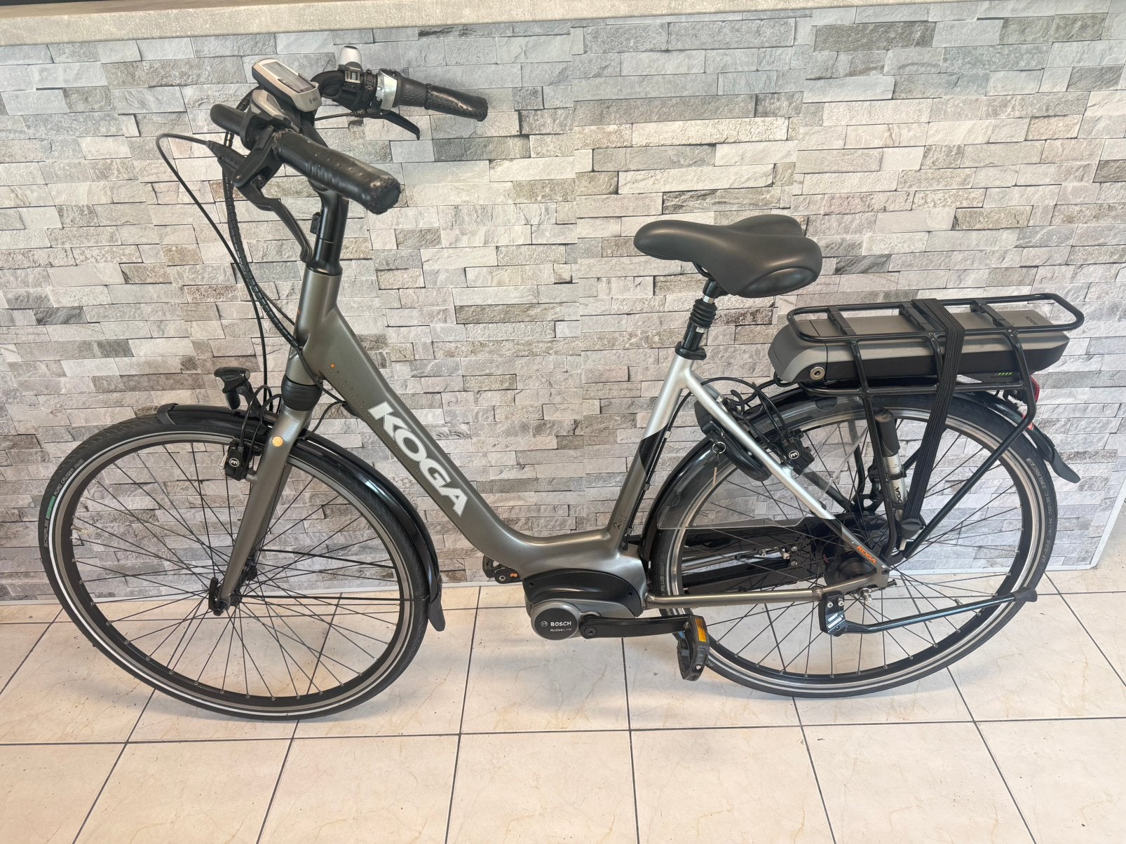 E- Bike Koga Enova TOTAAL 2700km. D53cm. Bosch middenmotor.