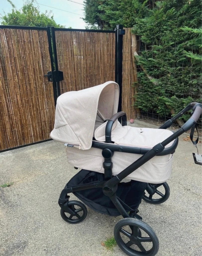 Foto 2 van Kinderwagen Bugaboo fox 5 Renew