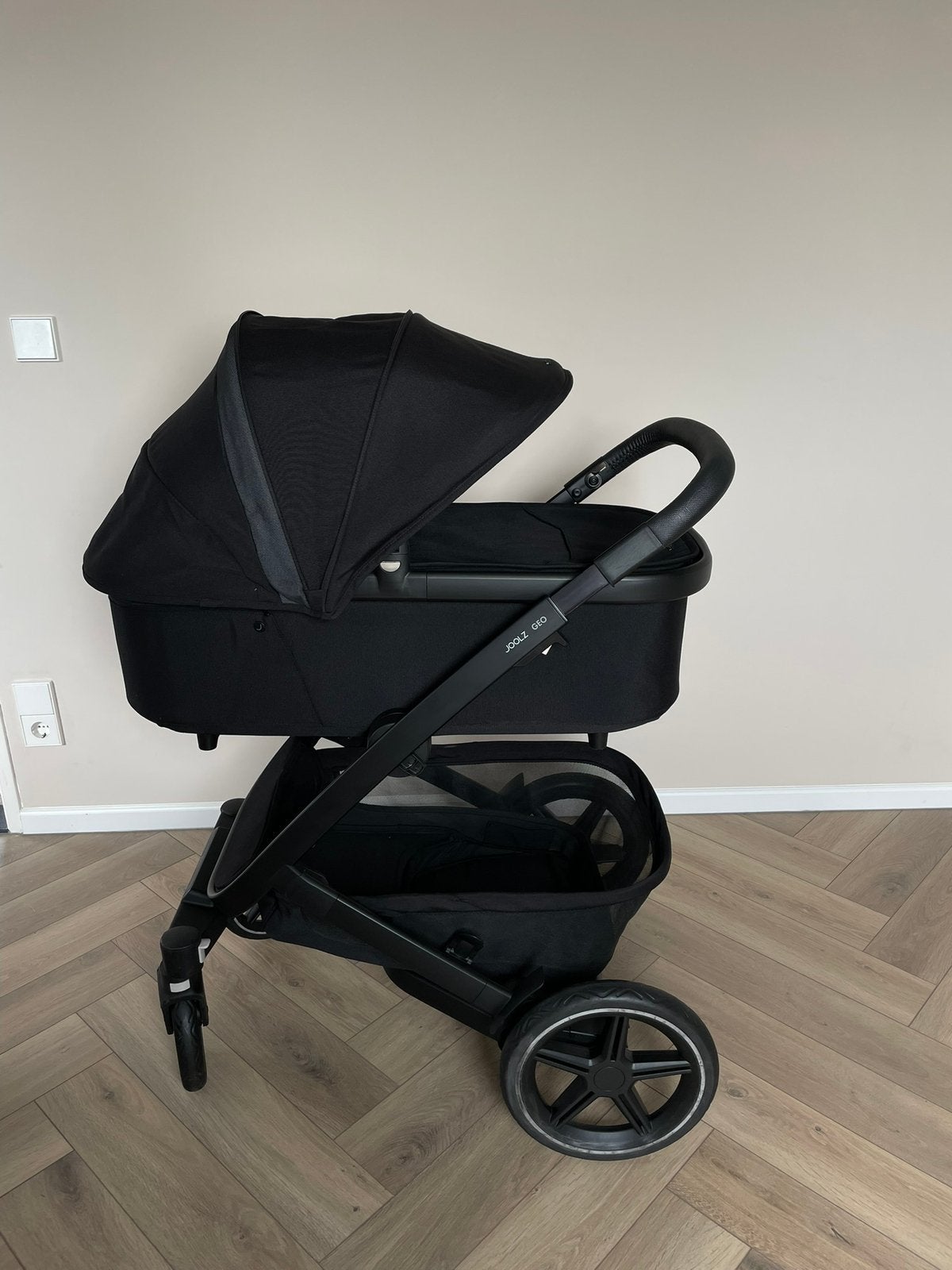 Complete set van de Joolz Geo 3 in de kleur Space black!!, Kinderen en Baby's, Ophalen, Zo goed als nieuw, Overige merken, Verstelbare duwstang